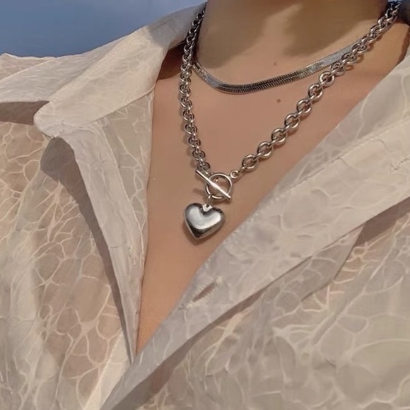Jewelry - 💎BOGO‼️ Stainless Steel Silver large chain Necklace Heart pendant